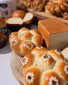 BRIOCHE AND TOAST Academy Of Baking Arts